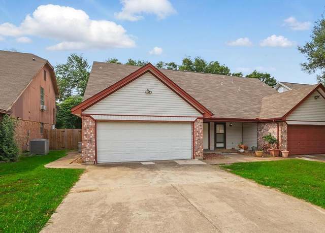 Property at 7710 Sable Ln, North Richland Hills, TX 76182, 3 beds, 2.5 baths