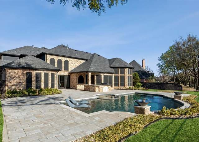 Property at 1106 Waterfall Dr, Mckinney, TX 75072, 5 beds, 4 baths