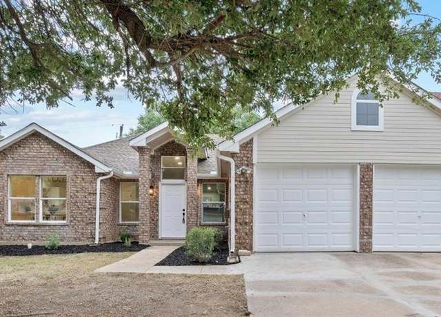 Property at 822 Trevor Way, Arlington, TX 76001, 4 beds, 2 baths