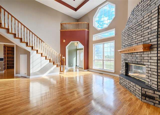 Property at 6603 Champion Rd, Midlothian, TX 76065, 3 beds, 3 baths