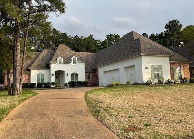 Property at 1025 Abbie Glenn Ln, Shreveport, LA 71106, 4 beds, 4 baths