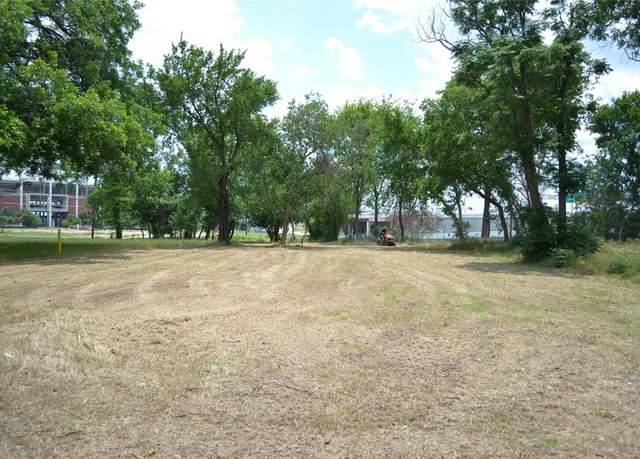 Property at 815 East Plum St, Waco, TX 76704