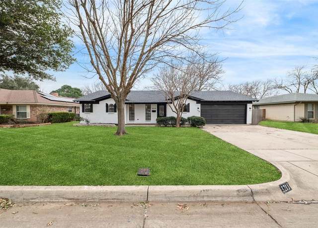 Property at 3215 Glenmont Dr, Fort Worth, TX 76133, 4 beds, 2 baths
