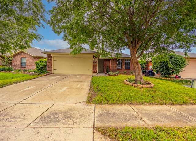 Property at 14425 Artesia Ct, Fort Worth, TX 76052, 3 beds, 2 baths