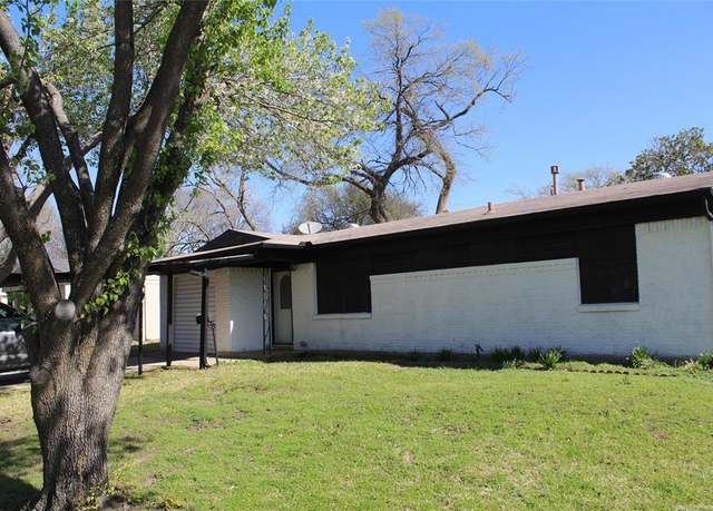 Property at 4732 Salem Dr, Mesquite, TX 75150, 3 beds, 2 baths