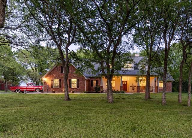 Property at 6017 State Highway 34, Honey Grove, TX 75446, 3 beds, 3 baths