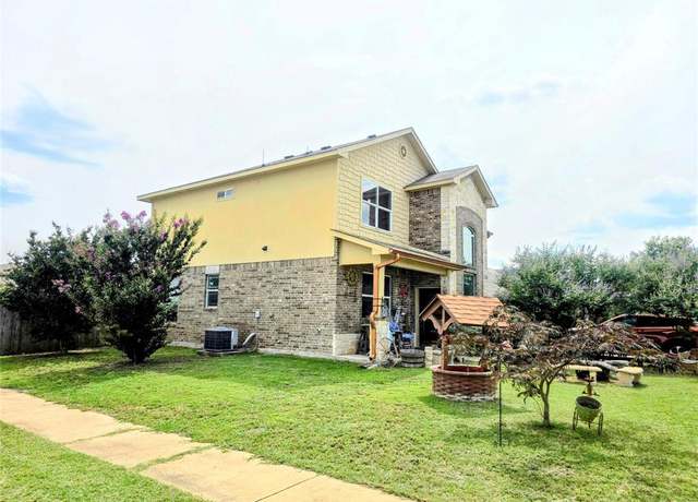 Property at 2502 Camp Cooper Dr, Killeen, TX 76549, 4 beds, 2.5 baths