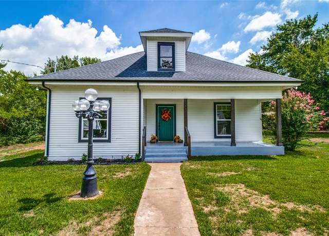 Property at 307 S Branch St, Bells, TX 75414, 3 beds, 2.5 baths
