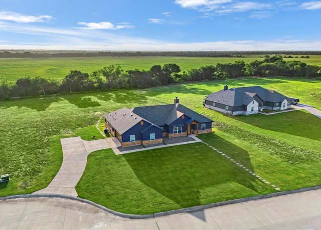 Property at 5223 Fox Trot Ln, Caddo Mills, TX 75135, 4 beds, 2.5 baths