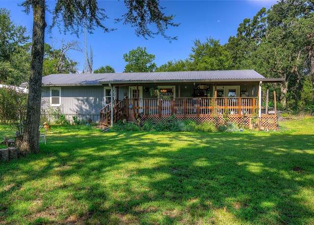 Property at 1437 Twin Oak Ln, Wills Point, TX 75169, 3 beds, 1 bath