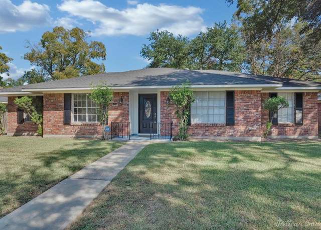 Property at 7517 University Dr, Shreveport, LA 71105, 4 beds, 2 baths