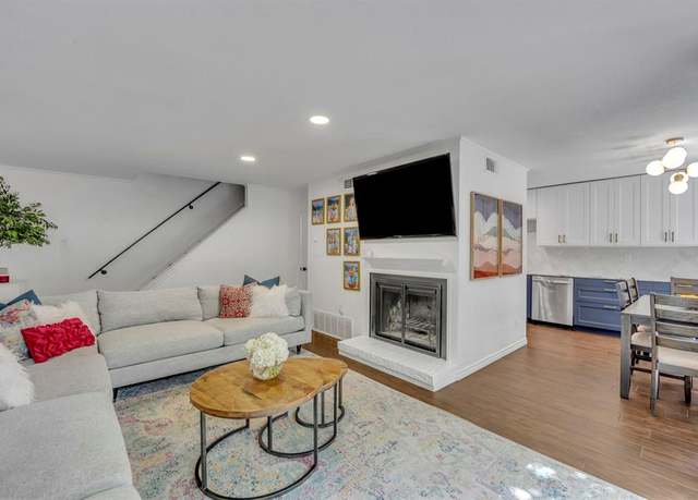 Property at 7462 E Northwest Hwy #128, Dallas, TX 75231, 3 beds, 2.5 baths