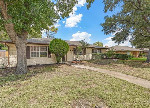 Property at 2205 Westlake Dr, Plano, TX 75075, 3 beds, 2 baths
