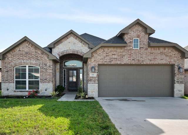 Property at 111 Ackers, Corsicana, TX 75110, 4 beds, 2 baths