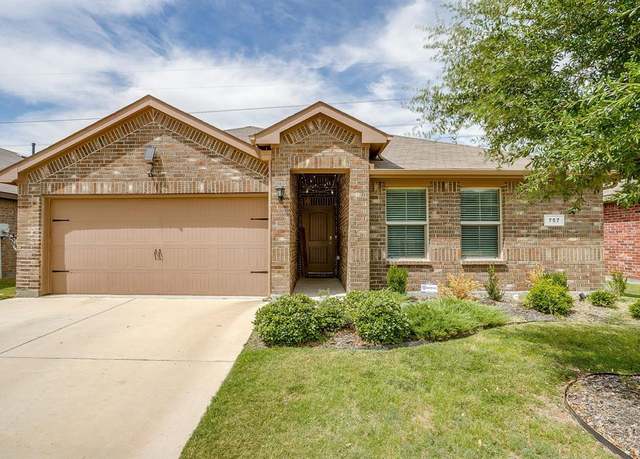 Property at 757 Watson Way, Crowley, TX 76036, 3 beds, 2 baths