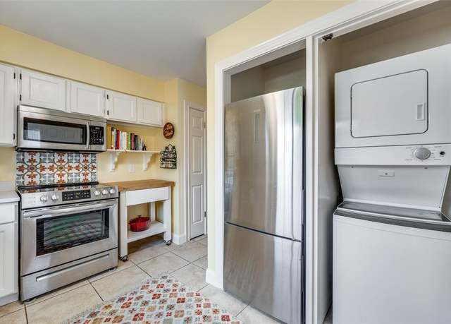 Property at 5335 Bent Tree Forest Dr #268, Dallas, TX 75248, 1 bed, 1 bath