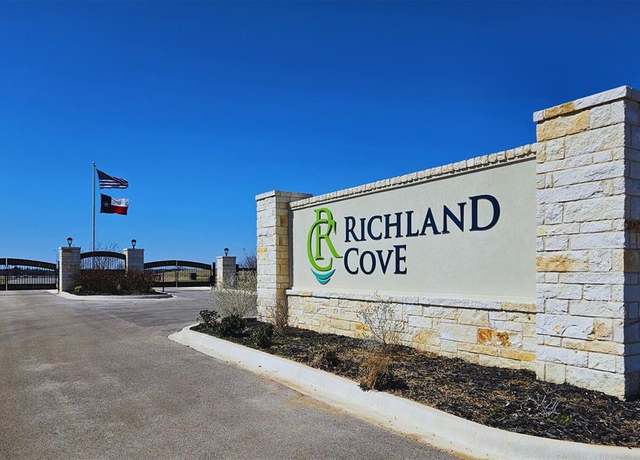 Property at Lot 60 Kayak Cv, Corsicana, TX 75109