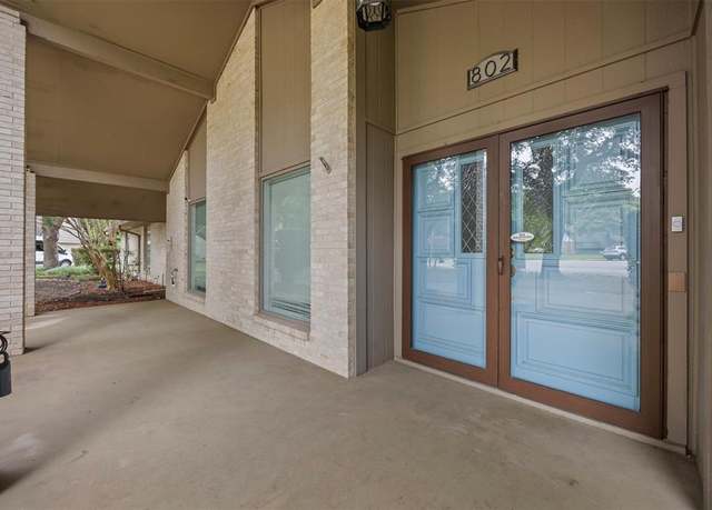 Property at 802 Rock Canyon Dr, Duncanville, TX 75137, 4 beds, 3 baths
