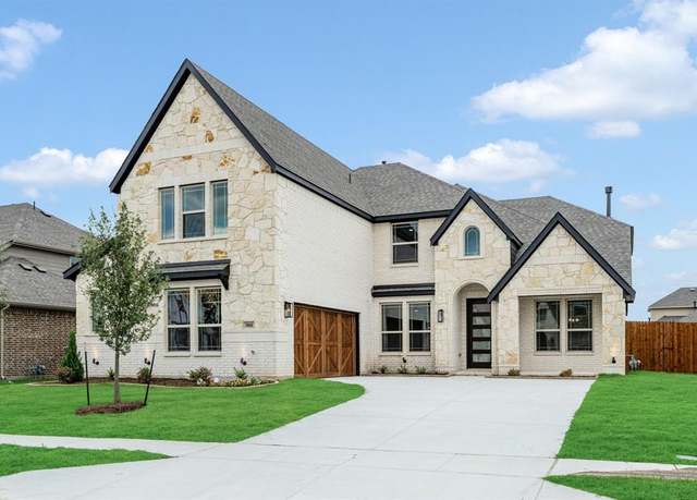 Property at 908 Denham Dr, Red Oak, TX 75154, 5 beds, 4 baths