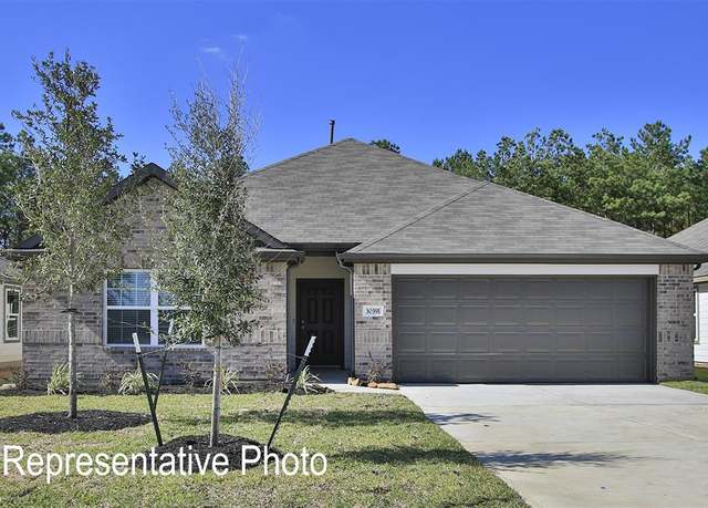 Property at 112 Patrick Henry Dr, Venus, TX 76084, 3 beds, 2 baths