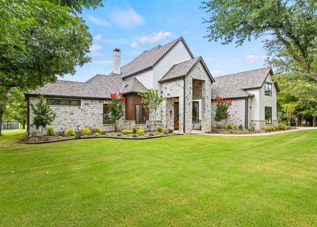 Property at 2000 Warwick Crescent Ct, Denton, TX 76226, 5 beds, 4.5 baths