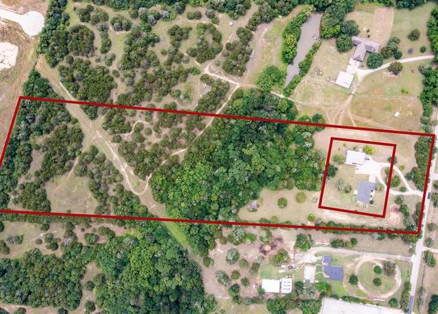 Property at 2310 N Walnut Grove Rd, Midlothian, TX 76065, 4 beds, 3.5 baths