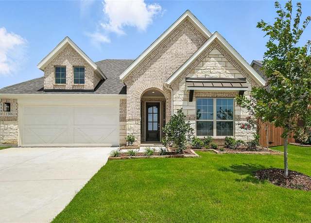Property at 1306 Beaumont Ln, Red Oak, TX 75154, 4 beds, 3 baths