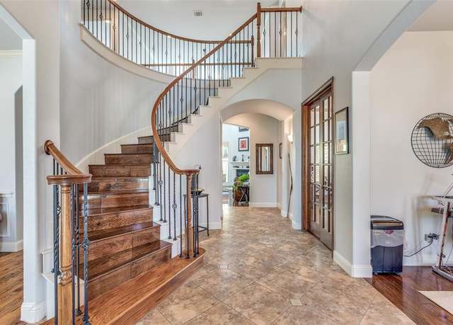 Property at 1100 Millers Creek Dr, Prosper, TX 75078, 5 beds, 4 baths