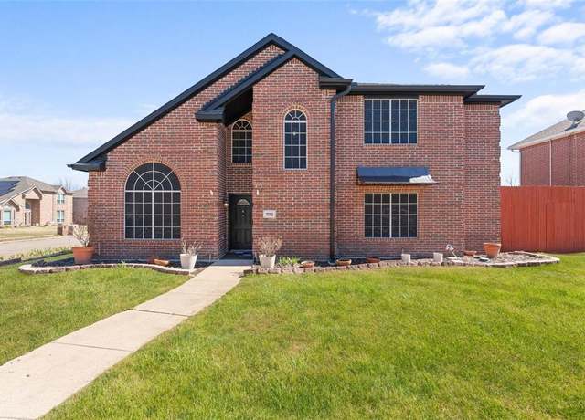 Property at 7022 Cottonwood Cir, Sachse, TX 75048, 4 beds, 2.5 baths