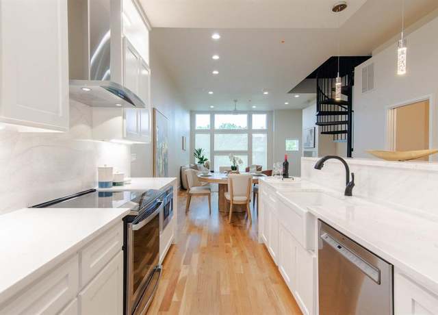 Property at 2111 Clark St Unit C, Dallas, TX 75204, 2 beds, 2.5 baths