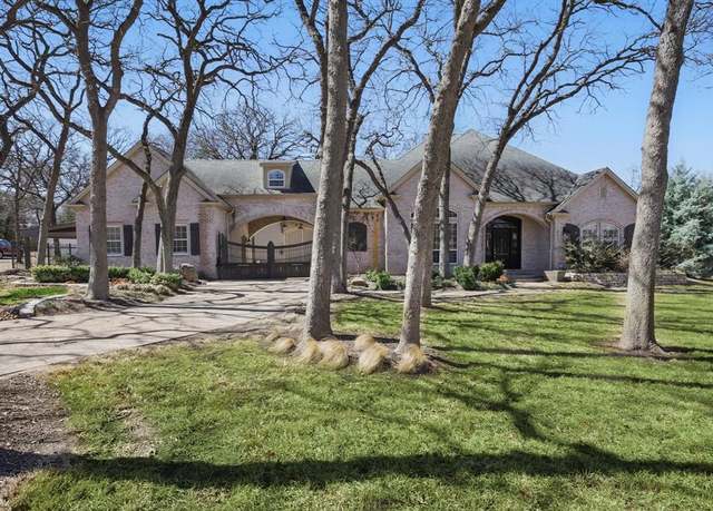 Property at 1014 Oak Tree Dr, Fort Worth, TX 76140, 4 beds, 4.5 baths
