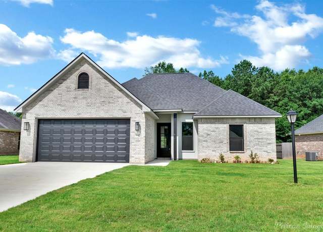 Property at 8142 Myrtlewood Dr, Greenwood, LA 71033, 4 beds, 2 baths