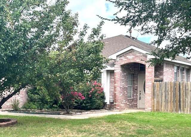 Property at 518 Lonestar Park Ln, Ponder, TX 76259, 4 beds, 2 baths