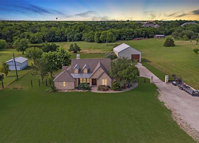 Property at 4505 County Road 408, Mckinney, TX 75071, 3 beds, 3 baths