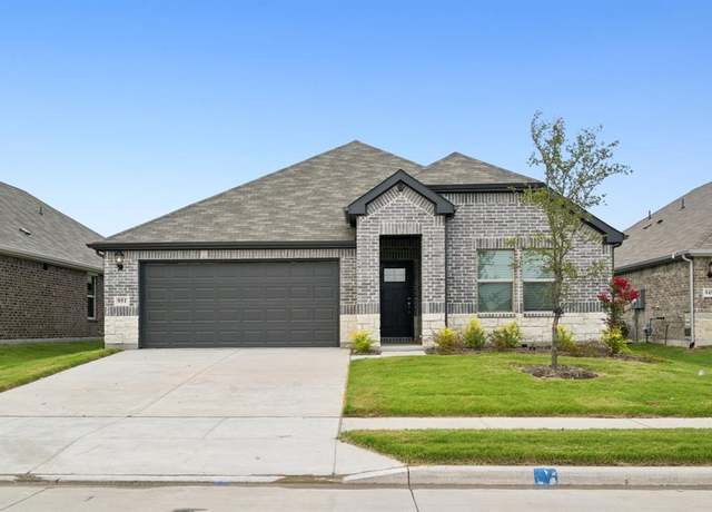 Property at 951 Lily Ln, Lavon, TX 75166, 4 beds, 3 baths