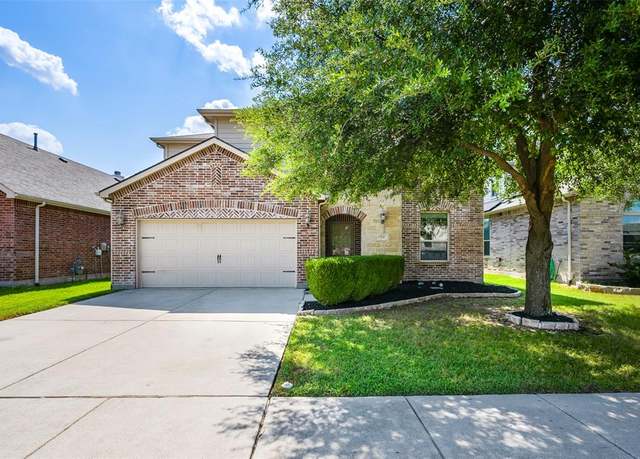 Property at 516 Ricochet Dr, Fort Worth, TX 76131, 4 beds, 2.5 baths