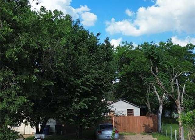 Property at 3310 Wake St, Dallas, TX 75212, 2 beds, 1 bath