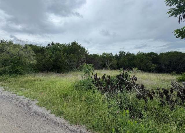 Property at 5822 Stonegate Cir, Granbury, TX 76048