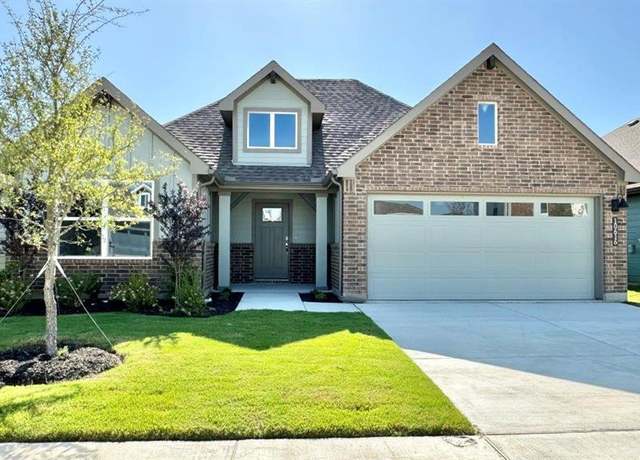 Property at 10616 Zircon Ln, Fort Worth, TX 76036, 3 beds, 2 baths
