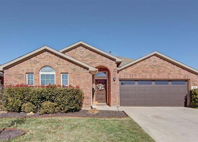 Property at 528 Pollyann Trl, Fort Worth, TX 76052, 3 beds, 2 baths