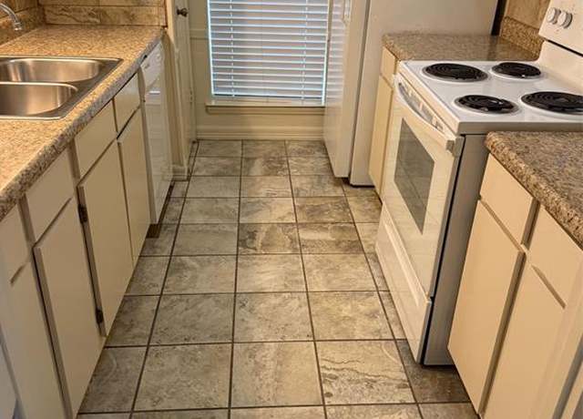 Property at 10440 High Hollows Dr #146, Dallas, TX 75230, 1 bed, 1 bath