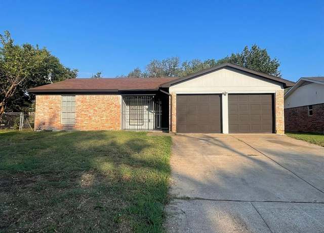 Property at 512 Andenwood Ct, Everman, TX 76140, 3 beds, 2 baths