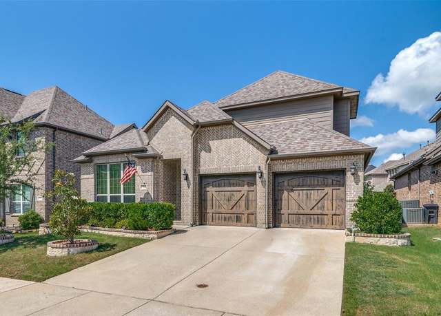 Property at 780 Mountcastle Dr, Rockwall, TX 75087, 3 beds, 3 baths