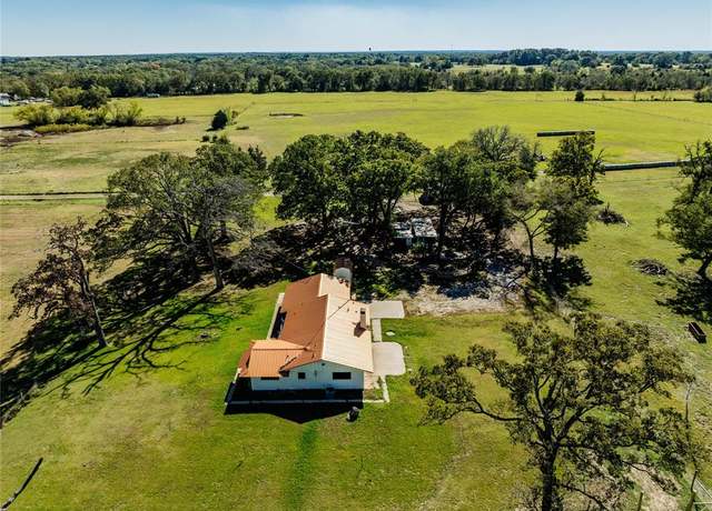 Property at 977 N FM 17, Alba, TX 75410, 2 beds, 1.5 baths