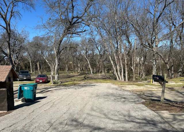 Property at 1 Hart St, Wilmer, TX 75172