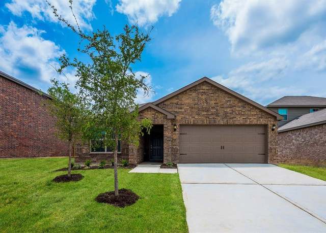 Property at 934 Clark Dr, Ferris, TX 75125, 3 beds, 2 baths