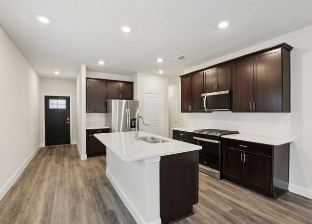 Property at 519 Willet Dr, Mckinney, TX 75069, 4 beds, 2 baths