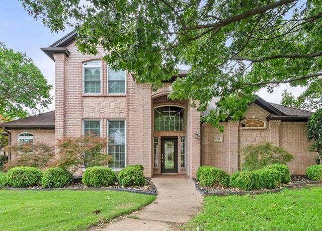 Property at 4710 Morris Heights Dr, Arlington, TX 76016, 4 beds, 3 baths