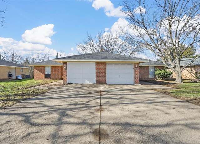 Property at 740 Prairie Creek Dr, Princeton, TX 75407, 4 beds, 2 baths