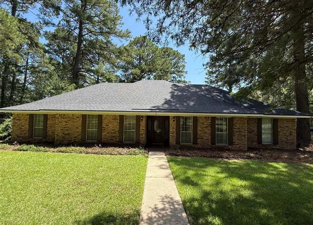 Property at 6885 N Park Dr, Shreveport, LA 71107, 3 beds, 2.5 baths